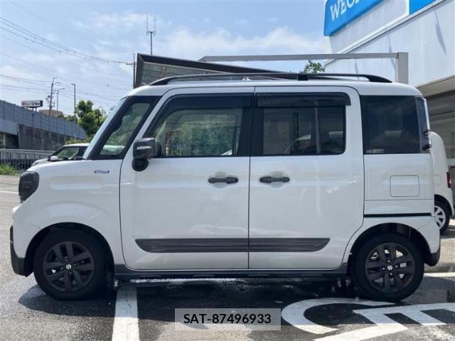 Suzuki SPACIA 2023-05 8878240-1