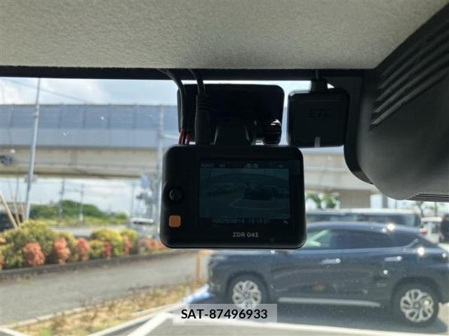 Suzuki SPACIA 2023-05 8878240-15