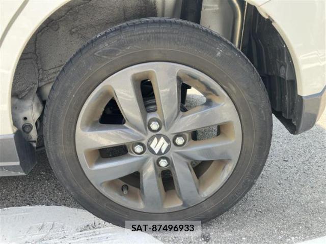 Suzuki SPACIA 2023-05 8878240-17