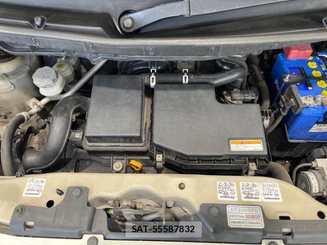Suzuki SPACIA 2014-10 8876316-17