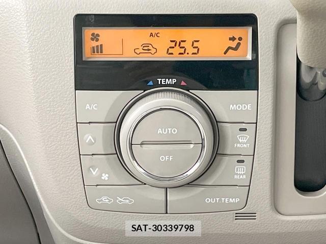 Suzuki SPACIA 2013-11 8876584-5