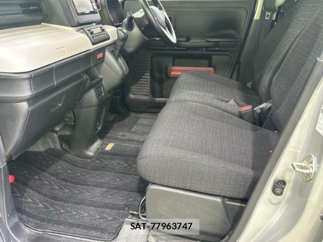 Suzuki SPACIA 2019-08 8878058-5