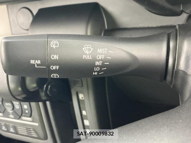 Suzuki SPACIA 2025-03 8878118-11