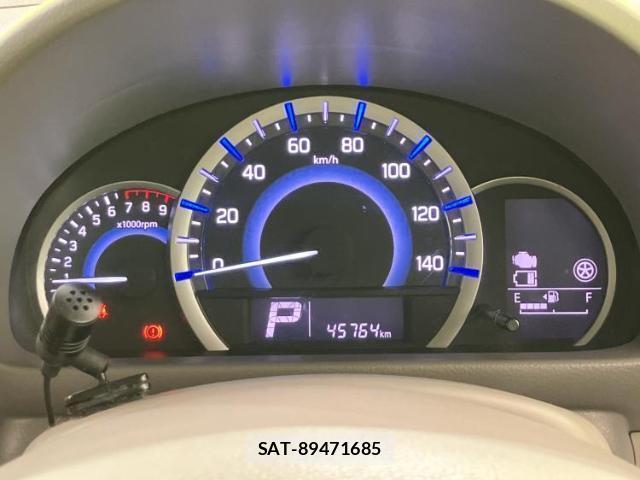 Suzuki SPACIA 2016-01 8878133-13