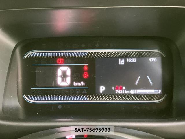 Suzuki SPACIA 2024-10 8878213-8