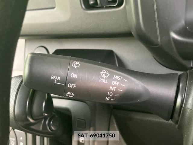Suzuki SPACIA 2024-10 8878216-11