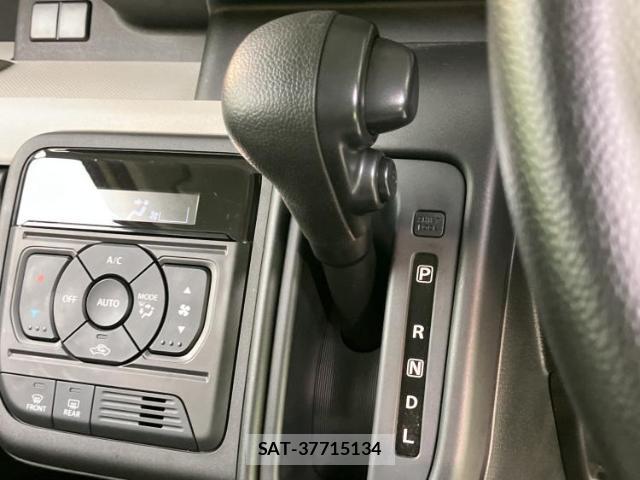 Suzuki SPACIA 2024-11 8878217-12