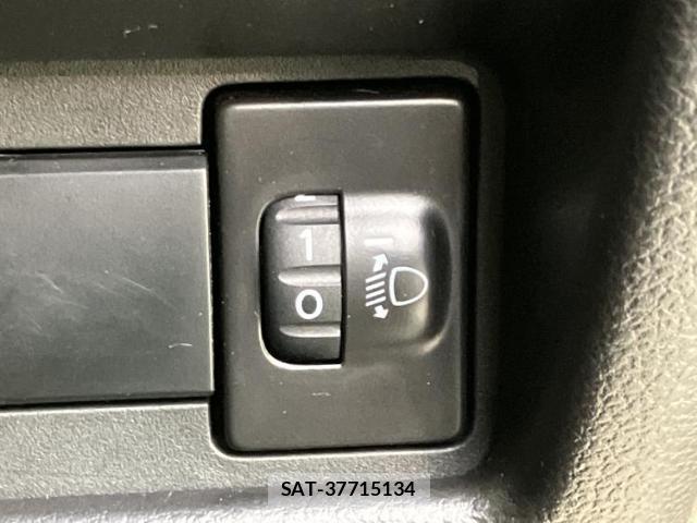 Suzuki SPACIA 2024-11 8878217-16