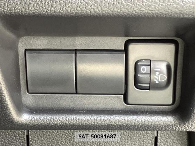 Suzuki SPACIA 2024-10 8878271-13