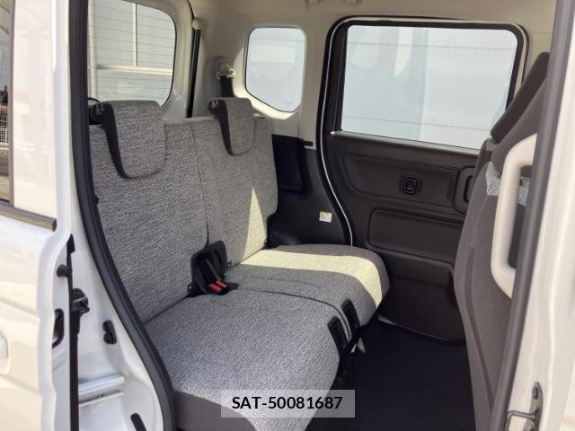 Suzuki SPACIA 2024-10 8878271-6