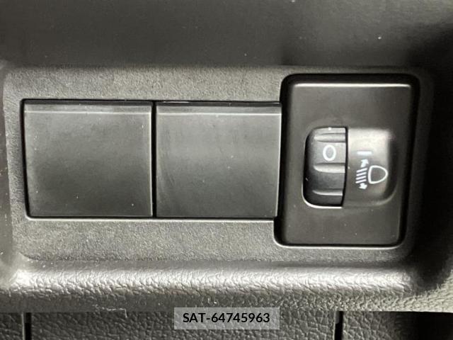 Suzuki SPACIA 2024-10 8878272-13