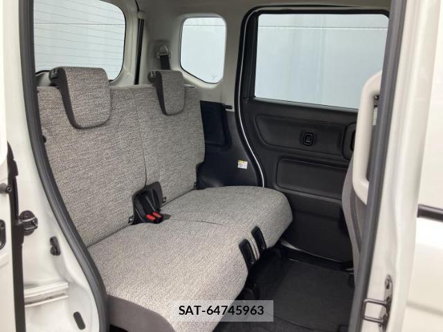 Suzuki SPACIA 2024-10 8878272-6
