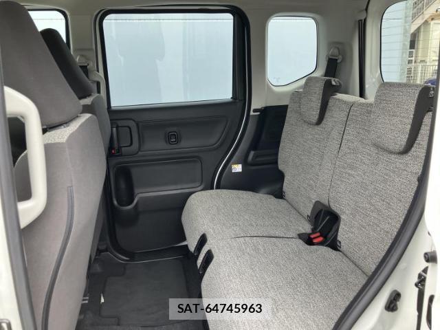 Suzuki SPACIA 2024-10 8878272-7