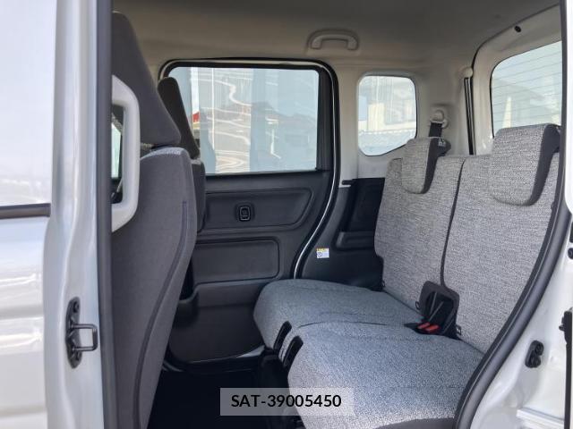 Suzuki SPACIA 2024-10 8878293-6
