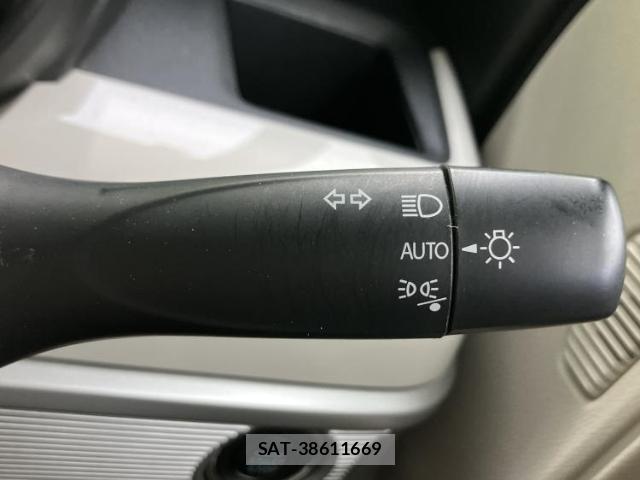Suzuki SPACIA 2023-08 8878370-13