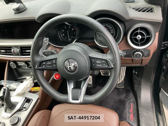 ALFA ROMEO STELVIO 2021-12 8876457-16