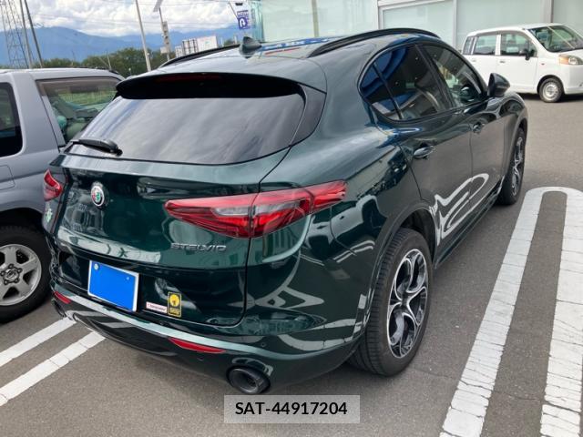 ALFA ROMEO STELVIO 2021-12 8876457-5