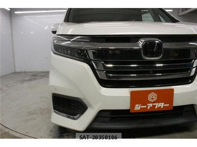 Honda e 2017-11 8876715-12