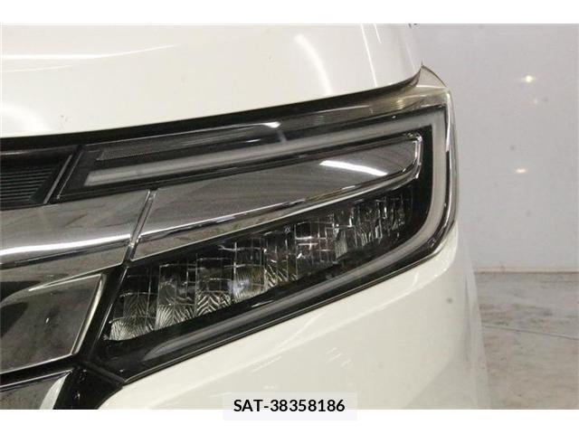 Honda e 2017-11 8876715-15