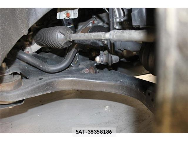Honda e 2017-11 8876715-19