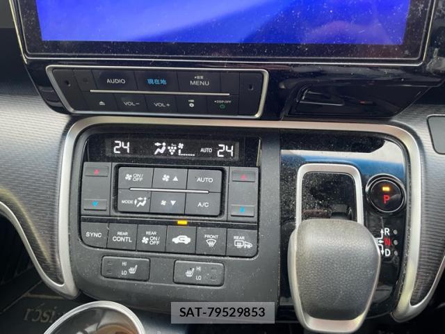 Honda e 2018-10 8877593-6