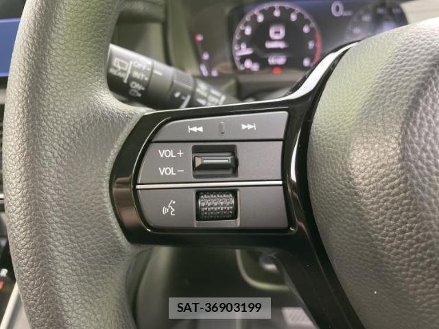 Honda e 2026-04 8876700-15