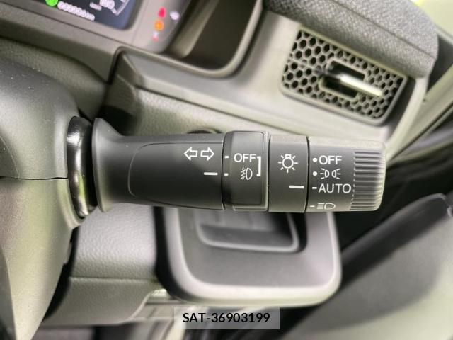 Honda e 2026-04 8876700-16