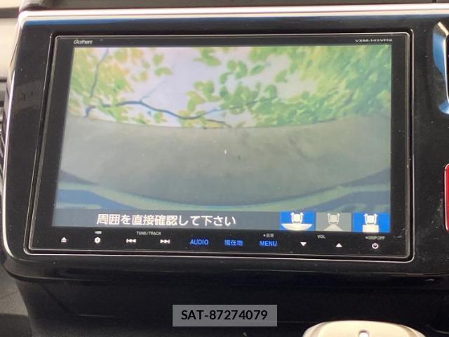 Honda e 2015-09 8877088-11