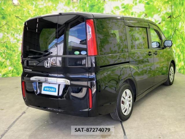 Honda e 2015-09 8877088-2