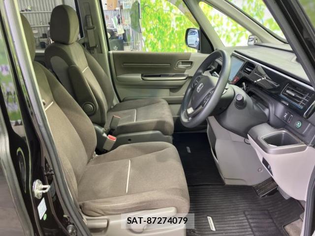 Honda e 2015-09 8877088-3