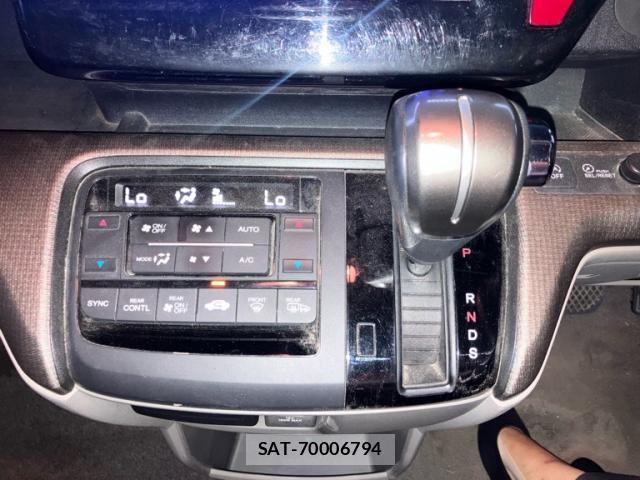 Honda e 2019-09 8877414-18