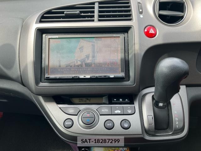 Honda STREAM 2007-10 8876346-15