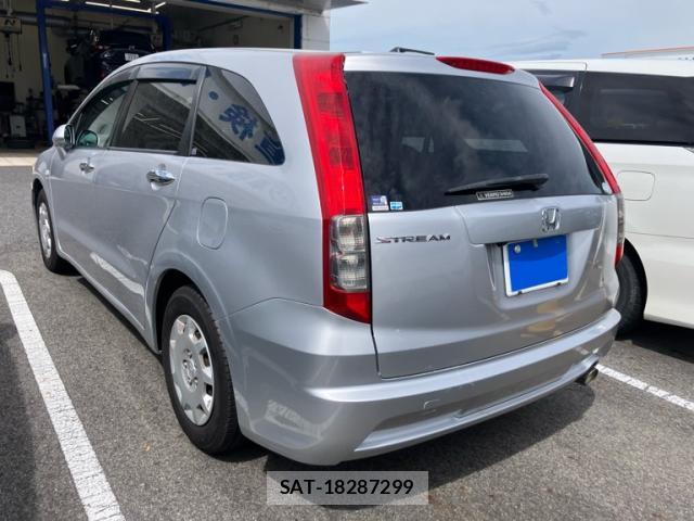 Honda STREAM 2007-10 8876346-2