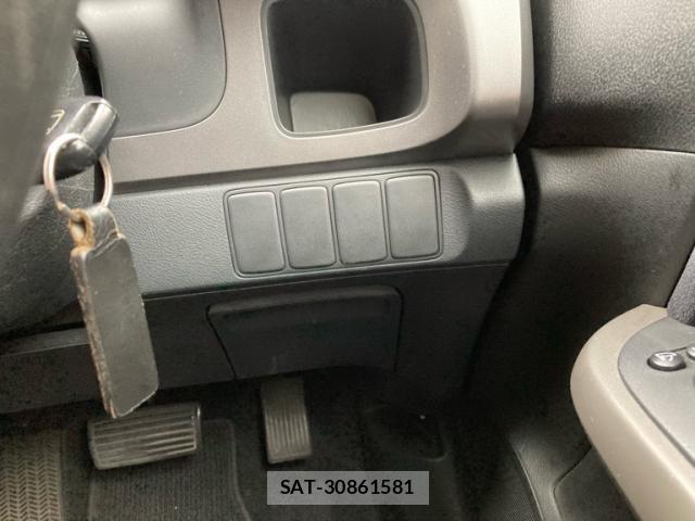 Honda STREAM 2007-12 8877959-17