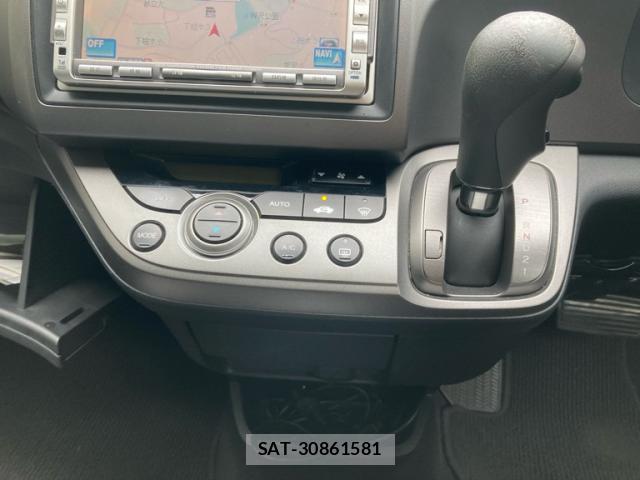 Honda STREAM 2007-12 8877959-18