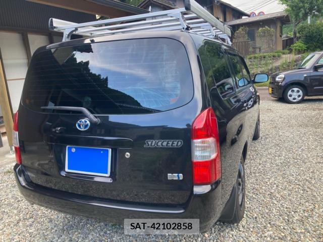 Toyota SUCCEED 2019-02 8876251-2