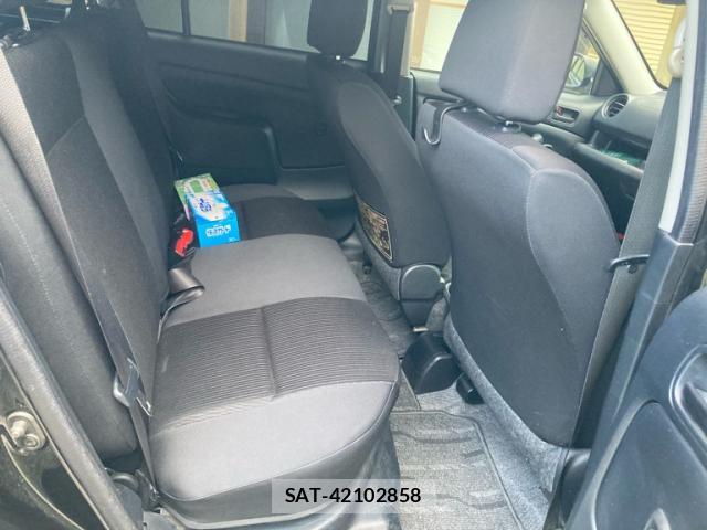 Toyota SUCCEED 2019-02 8876251-6