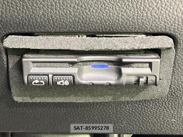 Suzuki SWIFT 2022-05 8876213-14