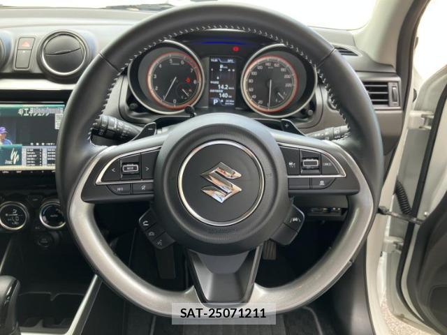 Suzuki SWIFT 2021-10 8878354-13