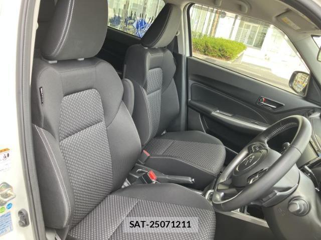 Suzuki SWIFT 2021-10 8878354-3
