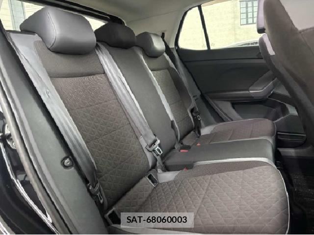 VolksWagen T-CROSS 2021-09 8876290-17