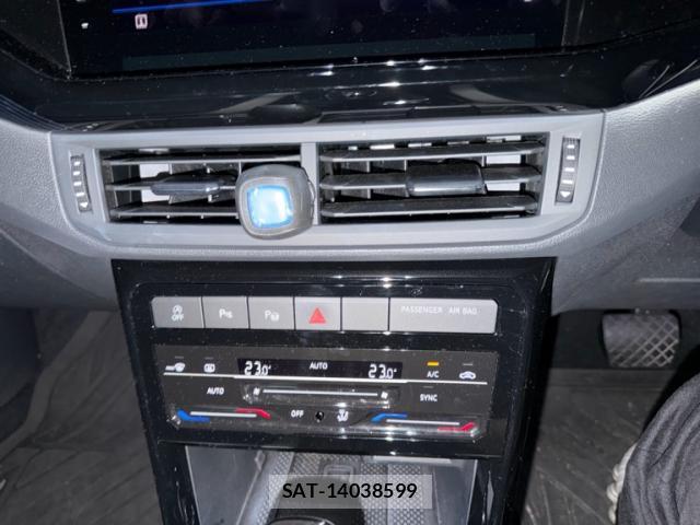 VolksWagen T-CROSS 2021-12 8877253-18