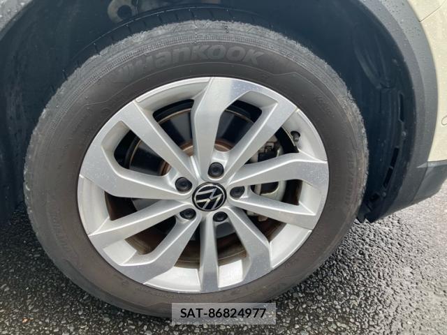 VolksWagen T-ROC 2022-10 8876361-3