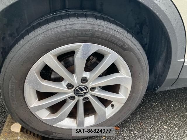 VolksWagen T-ROC 2022-10 8876361-4