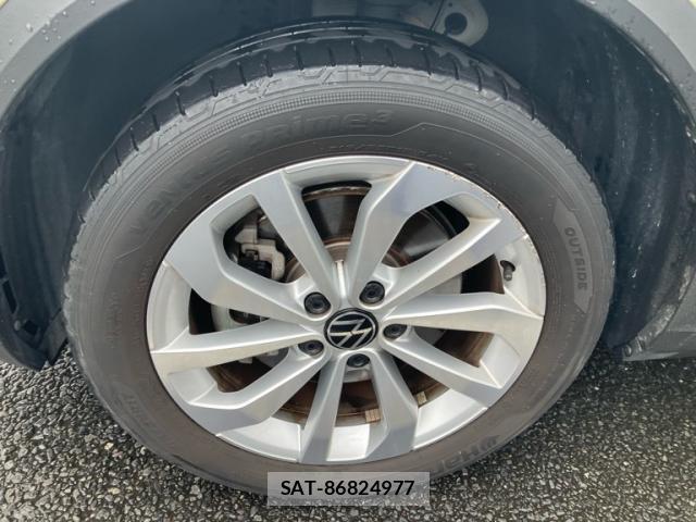 VolksWagen T-ROC 2022-10 8876361-6
