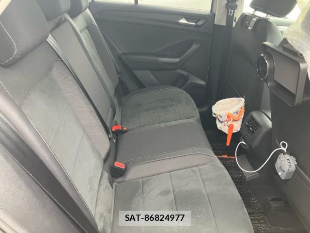 VolksWagen T-ROC 2022-10 8876361-9