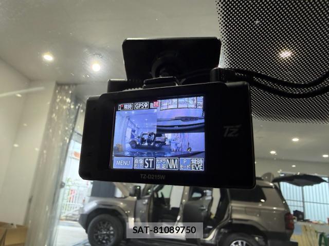 VolksWagen T-ROC 2022-09 8876752-13