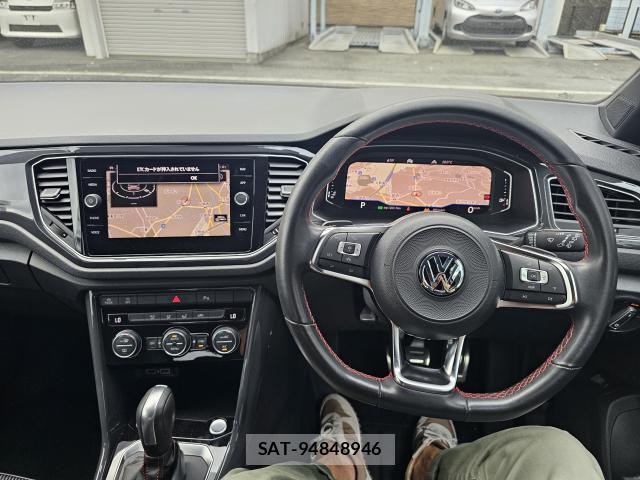 VolksWagen T-ROC 2020-09 8877307-4