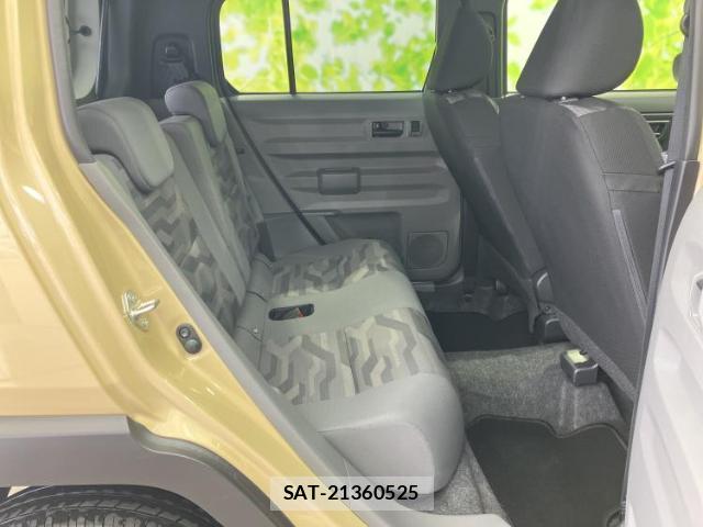 Daihatsu TAFT 2025-04 8878104-5