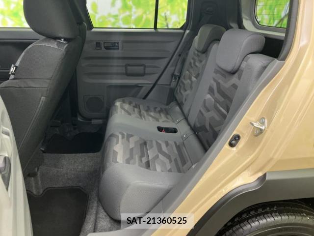 Daihatsu TAFT 2025-04 8878104-7